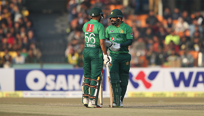 Pakistan beat Bangladesh, clinch first T20I series win since 2018