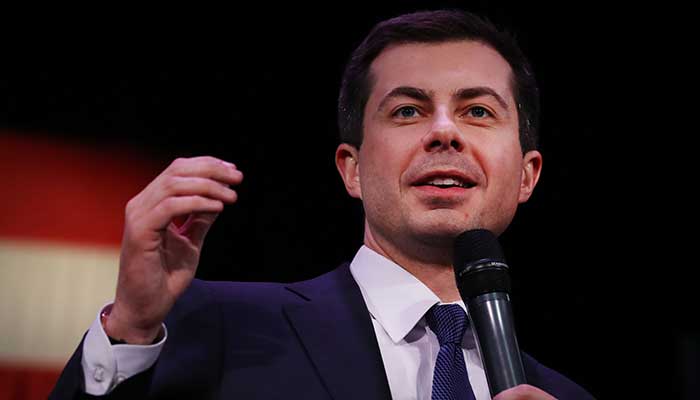 Buttigieg takes lead in chaotic Iowa Democratic primary vote, Sanders second