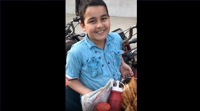 Karachi school principal pledges to bear educational expenses of boy seen  selling samosas outside hospital
