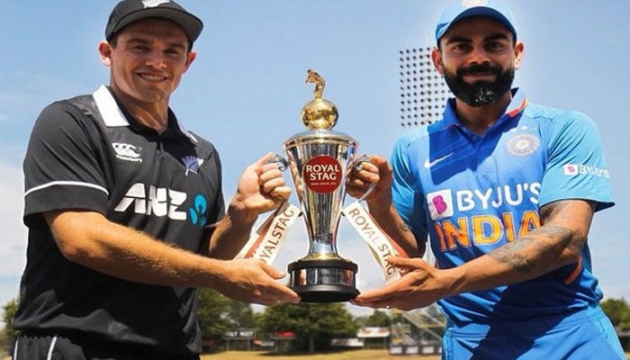 New Zealand put India to bat in third ODI