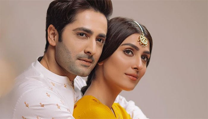 Ayeza Khan, Danish Taimoor to share screens for the time first time after marriage
