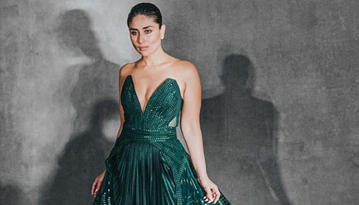 Kareena Kapoor unleashes her inner model on the fashion week runway