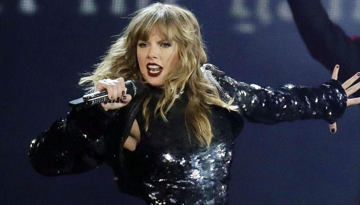 Taylor Swift's live show in Paris wows audience: Watch music video of her latest 'The Man'