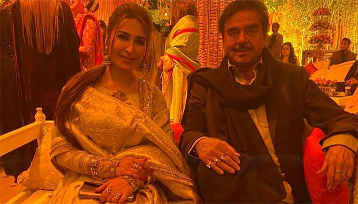 Shatrughan Sinha attends a wedding in Lahore, Reema shares photos