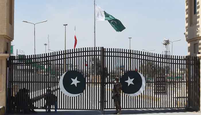 Coronavirus: Pakistan-Iran border closure enters fourth day, trade activities remain suspended