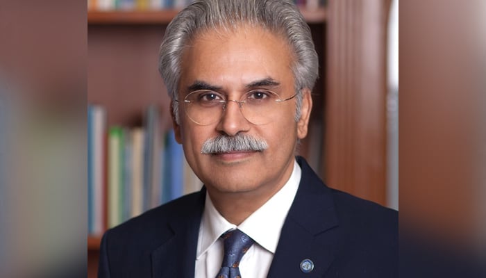 Both coronavirus patients now 'stable and improving': SAPM Zafar Mirza