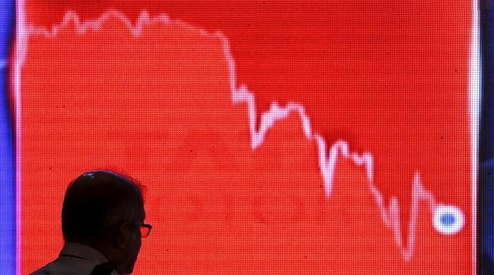 Pakistani, global stock markets sink on speculation, panic over coronavirus