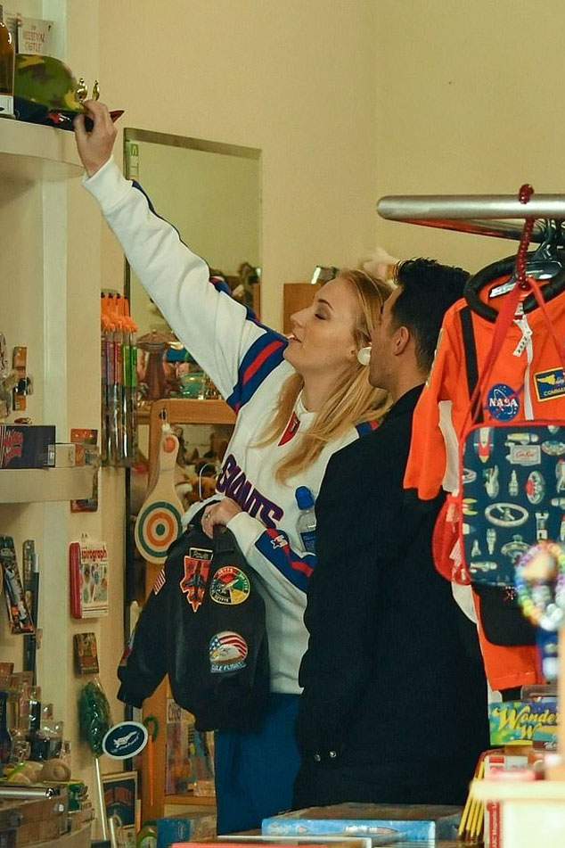 Sophie Turner, Joe Jonas confirm pregnancy reports by shopping for baby clothes?