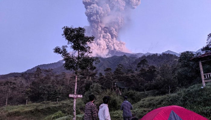 Indonesia closes airport, evacuates people after Java volcano erupts