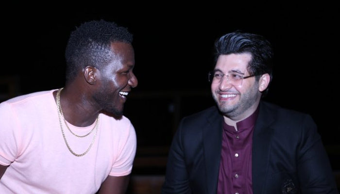 'Laughing' Darren Sammy refutes rumours, says Peshawar Zalmi 'is my baby'