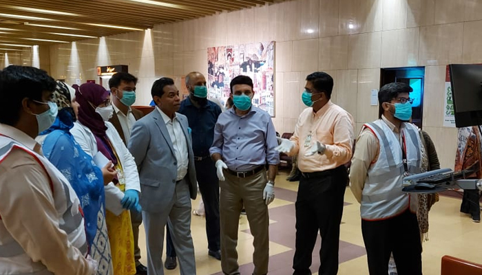 WHO official expresses satisfaction over coronavirus screening arrangements at Karachi airport