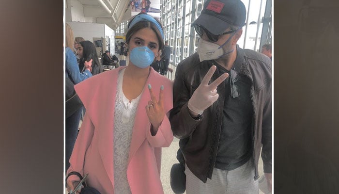 Adnan Siddiqui, Hira Mani spotted at US airport with positive spirit amid coronavirus scare