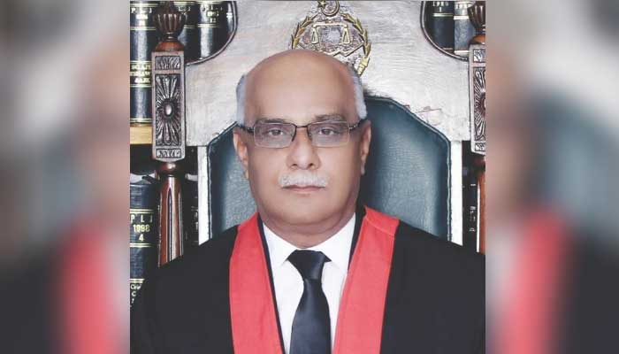 Justice Waqar Ahmed Seth of PHC seeks elevation to top court: report