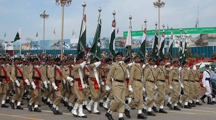 President Alvi, PM Imran urge unity as nation marks Pakistan Day with pledge to fight coronavirus