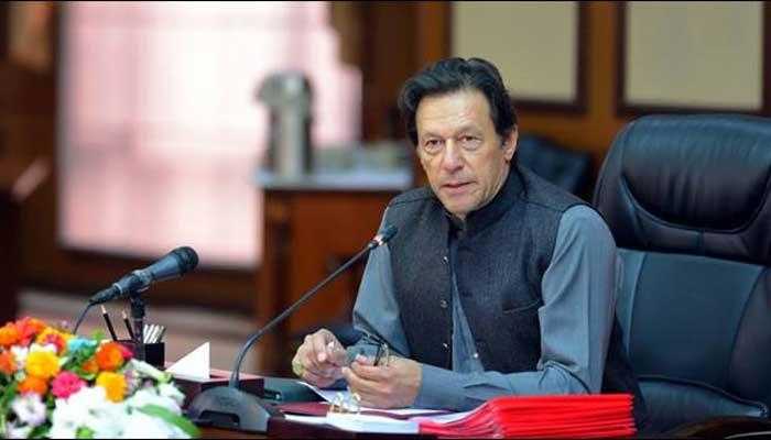 PM Imran says Rs200bn earmarked for labourers in wake of coronavirus crisis