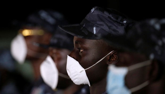 Global coronavirus death toll surges past 30,000