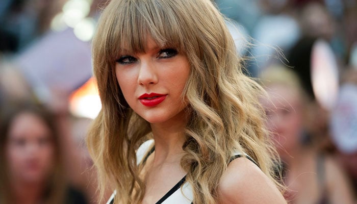 Coronavirus: Taylor Swift pays salary, healthcare for employees at vintage record store