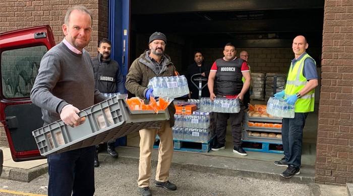 British-Pakistanis join Conservative MP Daly as volunteers to fight coronavirus