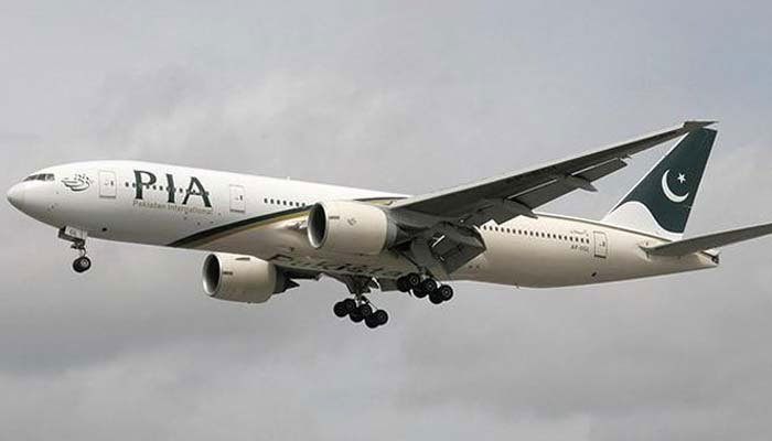 PIA crew stopped by UK Border Agency in Manchester for not having valid visas