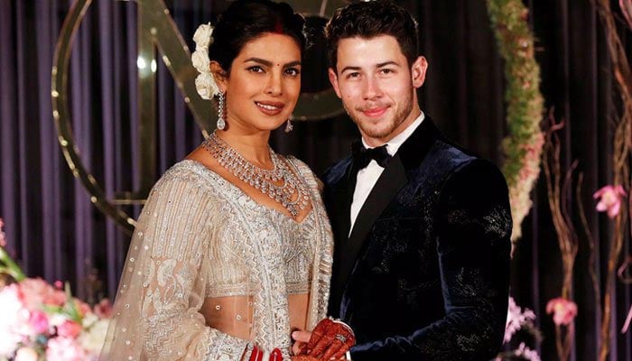 First of Priyanka Chopra's wedding dress, priyanka chopra jones HD phone  wallpaper | Pxfuel