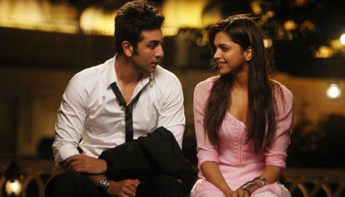 Deepika Padukone's unseen picture with Ranbir Kapoor breaks the internet