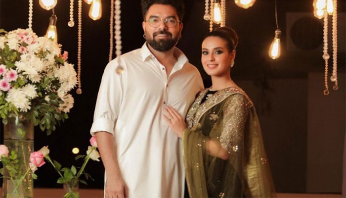 Yasir Hussain, Iqra Aziz are not planning to have kids any time soon