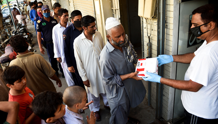 Whopping rise in Pakistan's coronavirus cases reported on second day of Ramadan