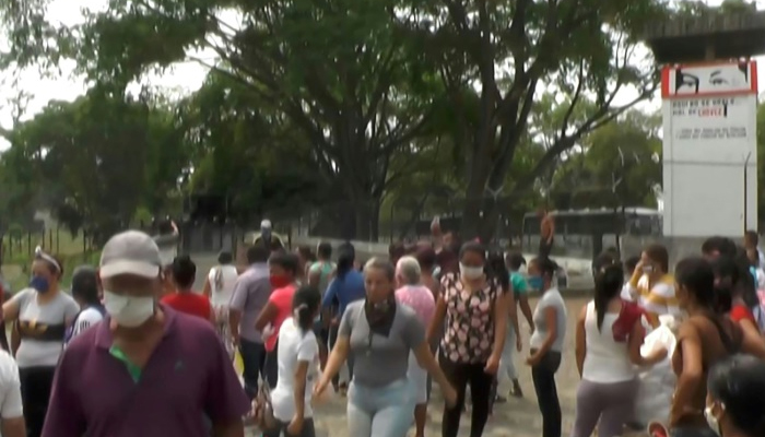 At least 47 dead, 75 wounded in Venezuela prison riot