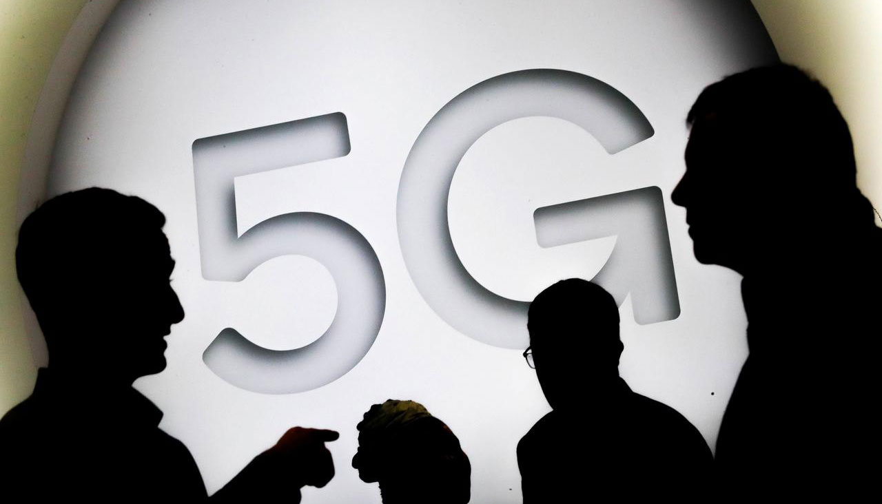 Pentagon, NASA and others at odds over new 5G network