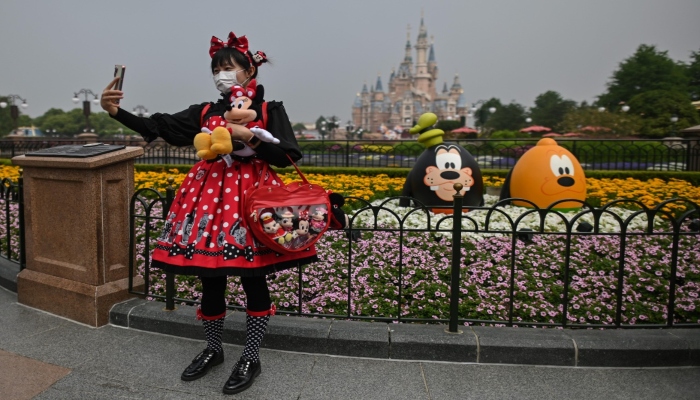 Shanghai Disneyland reopens its doors after three month coronavirus closure