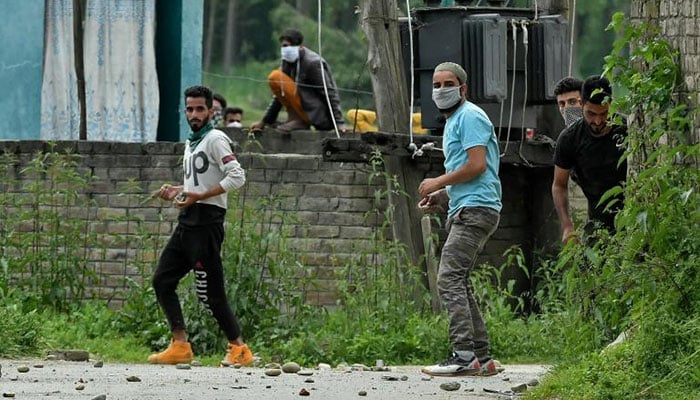 Clashes erupt in occupied Kashmir after Indian troops shoot dead civilian