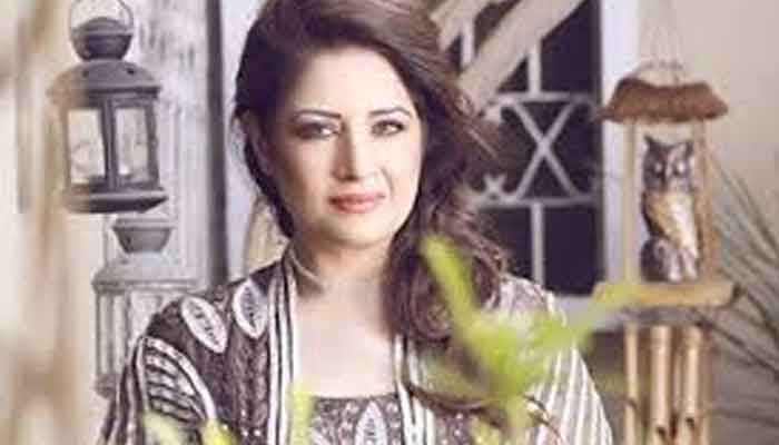Atiqa Odho showers praises on Bilal Abbas Khan and Yumna Zaidi 