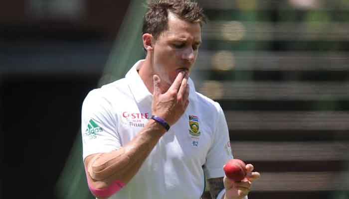 COVID-19: Bowlers will no longer be able to use saliva to shine ball