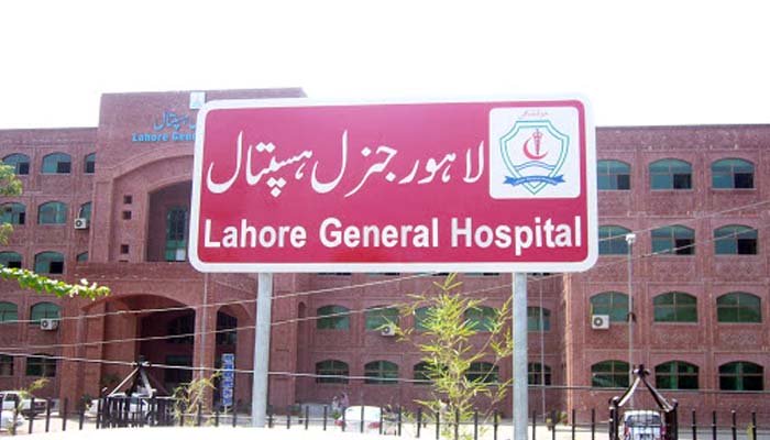 18 doctors test positive for coronavirus at Lahore General Hospital