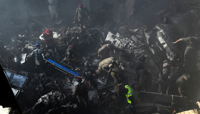 Blackbox of ill-fated PIA plane recovered from Karachi crash site: spokesman