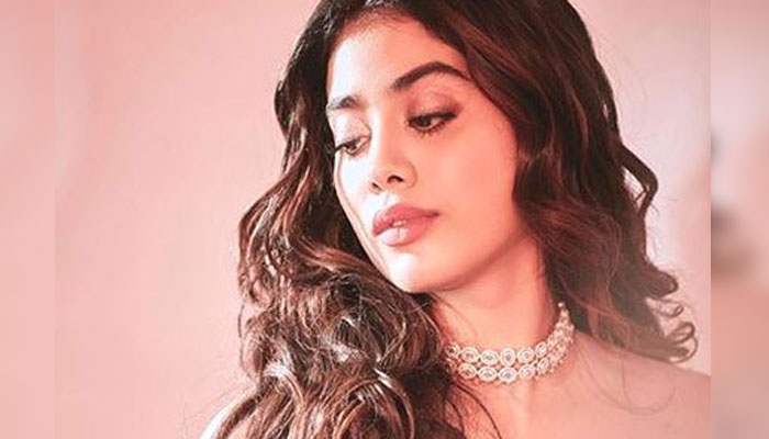 Janhvi Kapoor reveals how much people at home depend on her