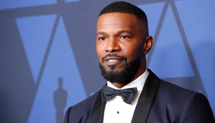 Jamie Foxx defends Jimmy Fallon for doing Chris Rock impression 