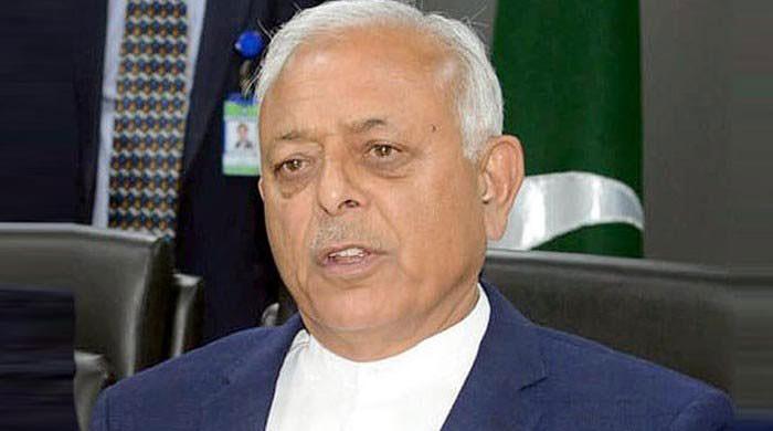 Aviation minister Ghulam Sarwar Khan's comments draw criticism from overseas Pakistanis
