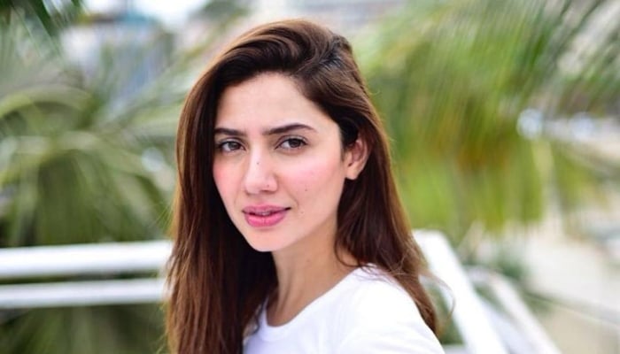 Mahira Khan says she has rejected fairness cream ads since start of career 