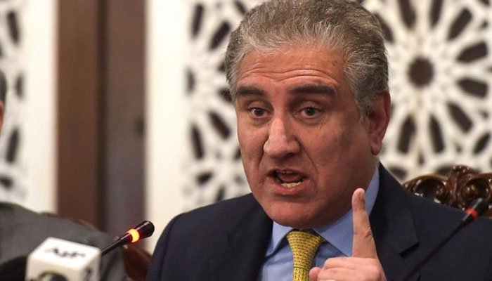 FM Qureshi challenges Indian defence minister on IoK issue, invites him to visit Muzaffarabad