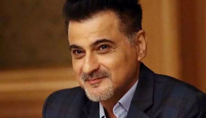 Sanjay Kapoor gives advice on dealing with the reality of life amid quarantine