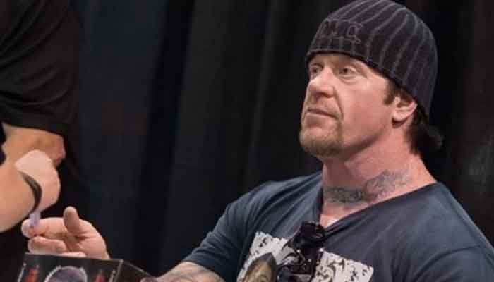 WWE star Undertaker announces 'retirement'  