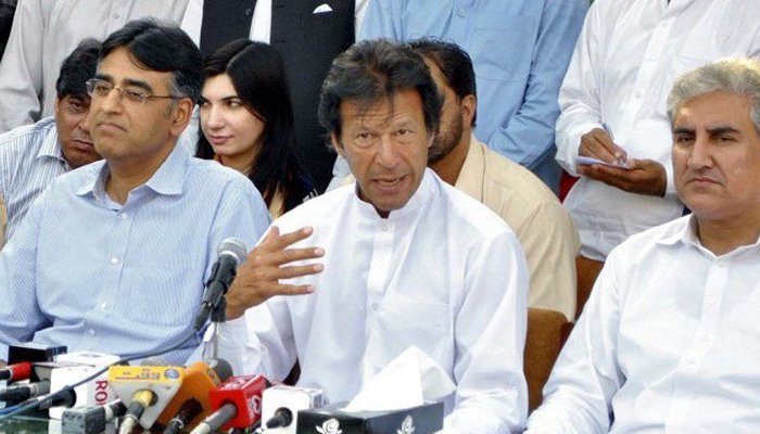 Asad Umar, Shah Mehmood Qureshi seek Fawad’s removal in meeting with PM Imran