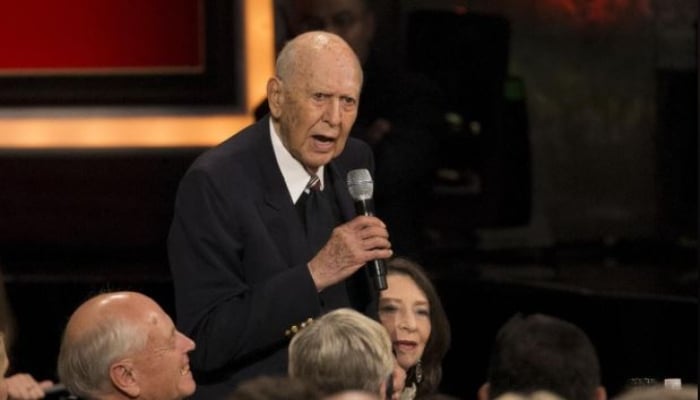 Carl Reiner, American comedy pioneer, dead at 98