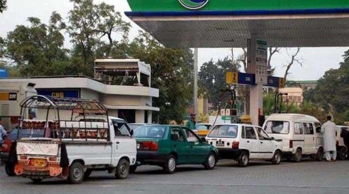 CNG stations to reopen today after govt arranges furnace oil for power sector