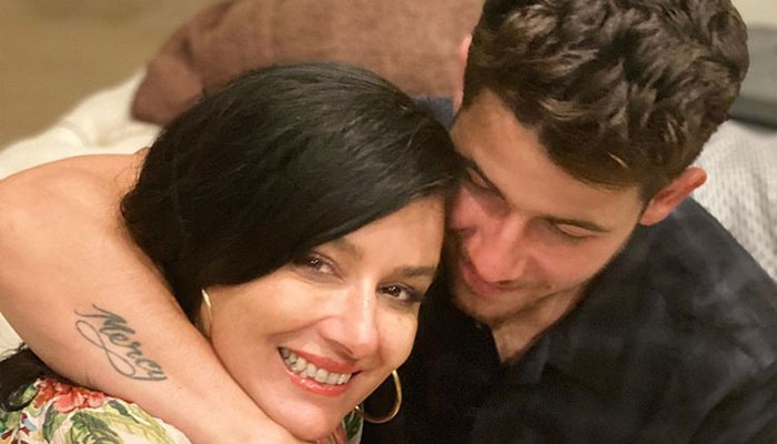 Priyanka Chopra, Nick Jonas celebrate 54th birthday of Denise Jonas