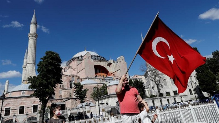 Turkey's minister says to inform UNESCO about Hagia Sophia move