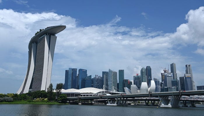 Singapore economy shrinks over 40% in Q2, confirming recession