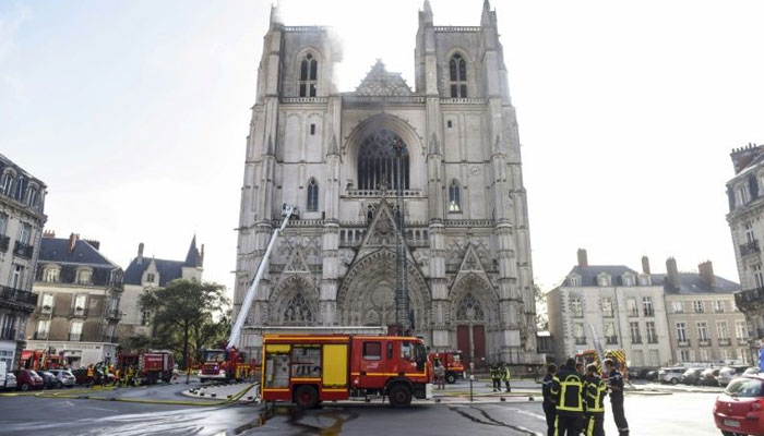 Fire damages cathedral in French city of Nantes