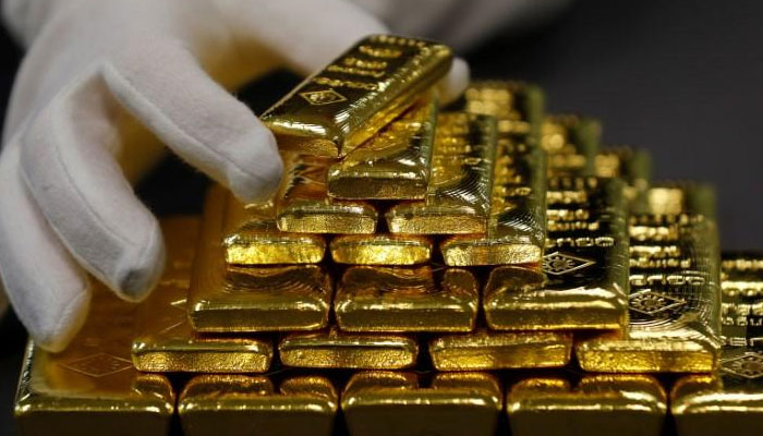 Pakistan gold prices surge to record high, crossing Rs123,800 a tola